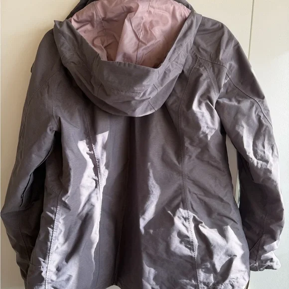 The North Face Women's Triclimate 3 in 1 Jacket Size Medium - Picture 7 of 7